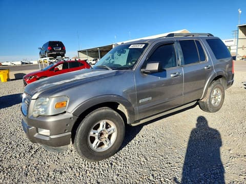 2008 Ford Explorer, VIN 1FMEU63E78UA55162. Фото 1 з 6 з аукціону Copart. Каталог авто зі США OpenDataCar.