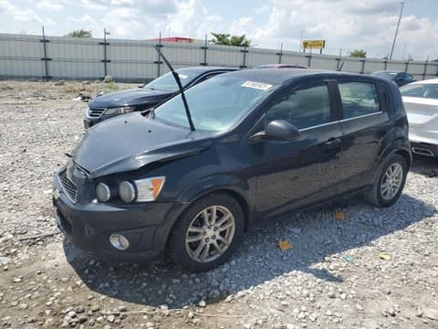 2013 Chevrolet Sonic, VIN 1G1JC6SH1D4257273. Фото 1 з 6 з аукціону Copart. Каталог авто зі США OpenDataCar.