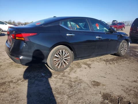 2023 Nissan Altima, VIN 1N4BL4DV9PN320062. Фото 3 з 6 з аукціону Copart. Каталог авто зі США OpenDataCar.