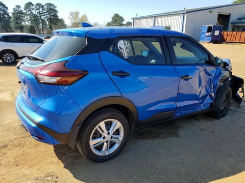 2025 Nissan Kicks, VIN 3N1CP5BV5SL493777. Фото 3 з 6 з аукціону Copart. Каталог авто зі США OpenDataCar.