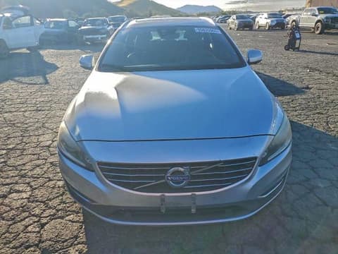 2016 Volvo V60, VIN YV140MEK1G1305475. Фото 5 з 6 з аукціону Copart. Каталог авто зі США OpenDataCar.