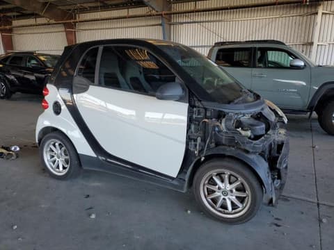 2009 Smart Fortwo, VIN WMEEJ31X69K285256. Фото 4 з 6 з аукціону Copart. Каталог авто зі США OpenDataCar.