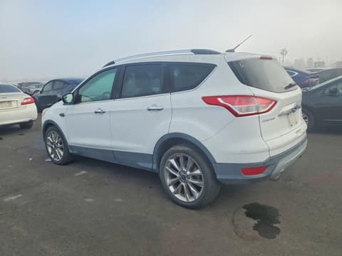 2015 Ford Escape, VIN 1FMCU0GX4FUB40912. Фото 2 з 6 з аукціону Copart. Каталог авто зі США OpenDataCar.