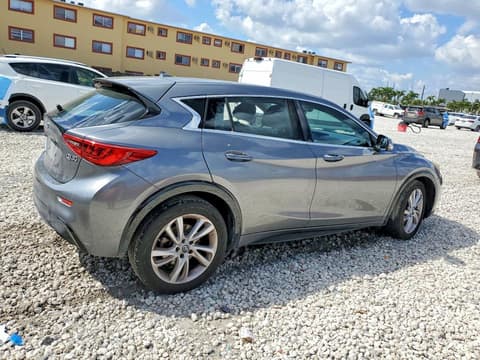 2018 Infiniti QX30, VIN SJKCH5CP8JA054408. Фото 3 з 6 з аукціону Copart. Каталог авто зі США OpenDataCar.