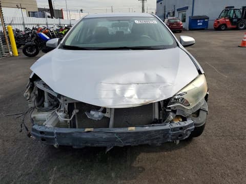 2015 Toyota Corolla, VIN 5YFBURHE6FP240475. Фото 5 з 6 з аукціону Copart. Каталог авто зі США OpenDataCar.