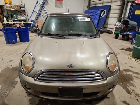 2008 Mini Cooper, VIN WMWMF33518TT65688. Фото 5 з 6 з аукціону Copart. Каталог авто зі США OpenDataCar.