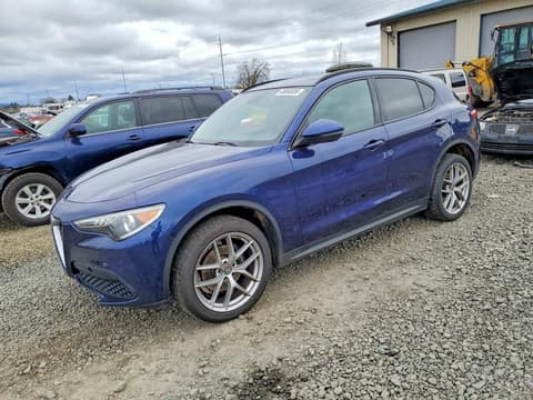2018 Alfa romeo Stelvio, VIN ZASFAKNN9J7B85530. Фото 1 з 6 з аукціону Copart. Каталог авто зі США OpenDataCar.