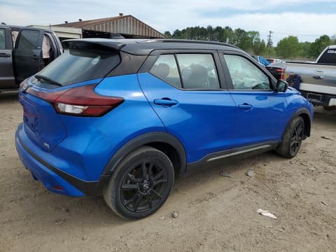 2023 Nissan Kicks, VIN 3N1CP5DV0PL471058. Фото 3 з 6 з аукціону Copart. Каталог авто зі США OpenDataCar.