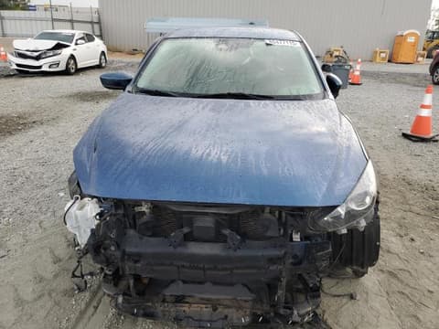 2018 Mazda 3, VIN 3MZBN1V32JM236177. Фото 5 з 6 з аукціону Copart. Каталог авто зі США OpenDataCar.