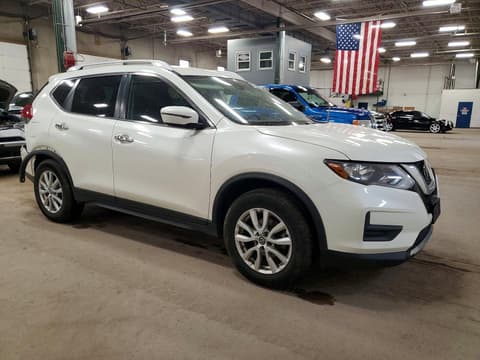 2019 Nissan Rogue, VIN KNMAT2MV0KP556090. Фото 4 з 6 з аукціону Copart. Каталог авто зі США OpenDataCar.