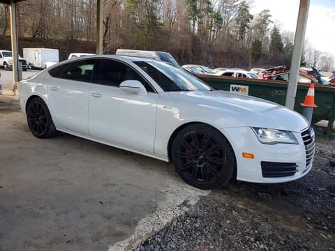 2013 Audi A7, VIN WAUYGAFC7DN012710. Фото 4 з 6 з аукціону Copart. Каталог авто зі США OpenDataCar.