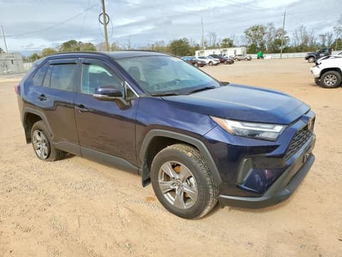2024 Toyota RAV4, VIN 2T3W1RFV4RW330019. Фото 4 з 6 з аукціону Copart. Каталог авто зі США OpenDataCar.