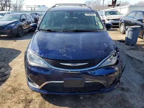 2018 Chrysler Pacifica, VIN 2C4RC1BG4JR111057. Фото 5 з 6 з аукціону Copart. Каталог авто зі США OpenDataCar.