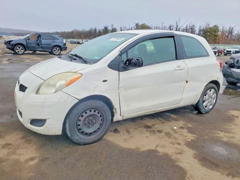 2009 Toyota Yaris, VIN JTDJT903495236368. Фото 1 з 6 з аукціону Copart. Каталог авто зі США OpenDataCar.