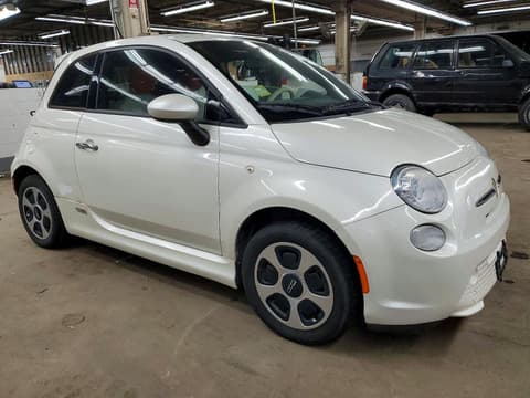 2013 Fiat 500, VIN 3C3CFFGE8DT751652. Фото 4 з 6 з аукціону Copart. Каталог авто зі США OpenDataCar.