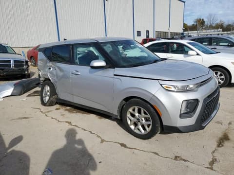 2020 Kia Soul, VIN KNDJ23AU7L7016211. Фото 4 з 6 з аукціону Copart. Каталог авто зі США OpenDataCar.
