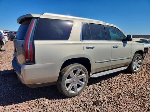 2017 Cadillac Escalade, VIN 1GYS4BKJXHR141660. Фото 3 из 6 с аукциона Copart. Каталог авто из США OpenDataCar.