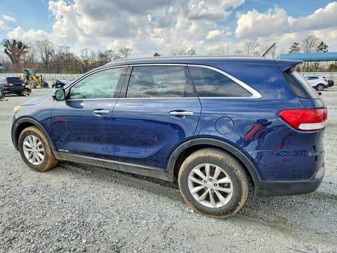 2018 Kia Sorento, VIN 5XYPGDA53JG413697. Фото 2 з 6 з аукціону Copart. Каталог авто зі США OpenDataCar.