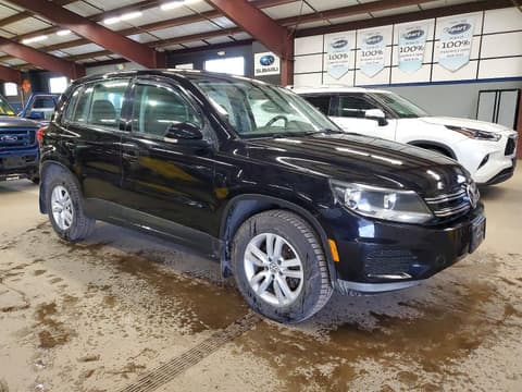 2014 Volkswagen Tiguan, VIN WVGBV3AX7EW519814. Фото 4 з 6 з аукціону Copart. Каталог авто зі США OpenDataCar.