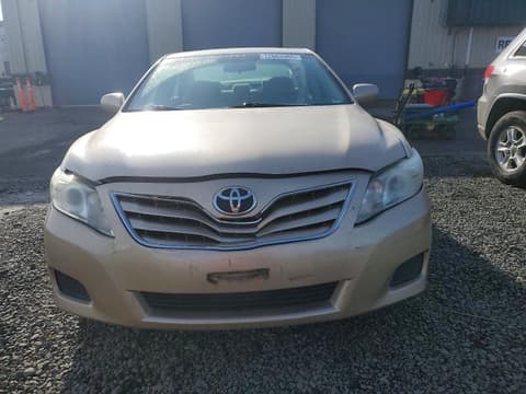 2010 Toyota Camry, VIN 4T1BF3EK3AU024821. Фото 5 з 6 з аукціону Copart. Каталог авто зі США OpenDataCar.