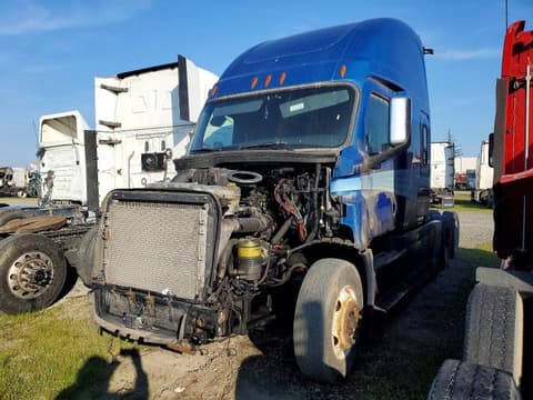 2020 Freightliner Cascadia, VIN 1FUJHHDR6LLKS7063. Photo 2 of 6 from Copart auction. OpenDataCar US salvage catalog.