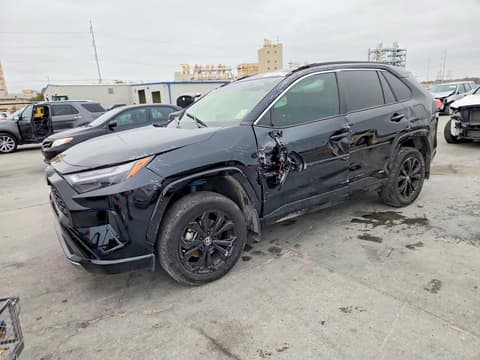 2024 Toyota RAV4, VIN JTM16RFV4RD138463. Фото 1 з 6 з аукціону Copart. Каталог авто зі США OpenDataCar.