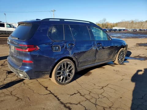 2024 Bmw X7, VIN 5UX23EM06R9U48385. Фото 3 из 6 с аукциона Copart. Каталог авто из США OpenDataCar.
