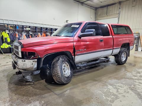 1999 Dodge Ram 1500, VIN 3B7HF12Y5XG225997. Zdjęcie 1 z 6 z aukcji Copart. Katalog aut z USA OpenDataCar.
