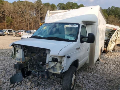 2021 Ford E-350, VIN 1FDWE3FK4MDC41348. Фото 1 з 6 з аукціону Copart. Каталог авто зі США OpenDataCar.