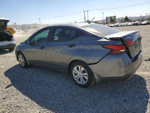 2020 Nissan Versa, VIN 3N1CN8DV7LL915439. Photo 2 of 6 from Copart auction. OpenDataCar US salvage catalog.