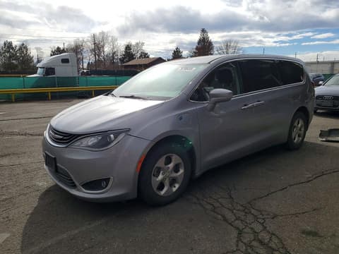 2019 Chrysler Pacifica, VIN 2C4RC1H73KR657731. Фото 1 з 6 з аукціону Copart. Каталог авто зі США OpenDataCar.
