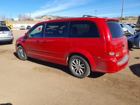 2014 Dodge Grand Caravan, VIN 2C4RDGCG2ER389265. Photo 2 of 6 from Copart auction. OpenDataCar US salvage catalog.