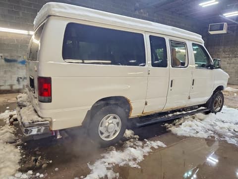 2010 Ford Econoline Wagon, VIN 1FBNE3BL7ADA58069. Фото 3 из 6 с аукциона Copart. Каталог авто из США OpenDataCar.