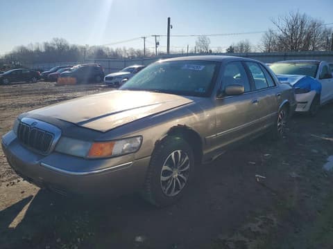 2001 Mercury Grand Marquis, VIN 2MEFM74WX1X610964. Фото 1 з 6 з аукціону Copart. Каталог авто зі США OpenDataCar.