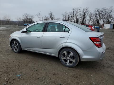 2018 Chevrolet Sonic, VIN 1G1JF5SB1J4106166. Фото 2 из 6 с аукциона Copart. Каталог авто из США OpenDataCar.