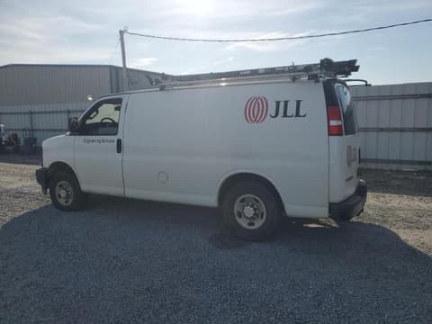 2017 Chevrolet Express 2500, VIN 1GCWGAFF5H1343836. Фото 2 з 6 з аукціону Copart. Каталог авто зі США OpenDataCar.