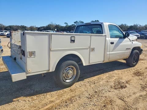 2001 Dodge Ram 2500, VIN 3B6KC26ZX1M566543. Фото 3 из 6 с аукциона Copart. Каталог авто из США OpenDataCar.