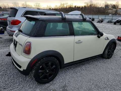2010 Mini Cooper, VIN WMWMF7C54ATZ71869. Фото 3 з 6 з аукціону Copart. Каталог авто зі США OpenDataCar.