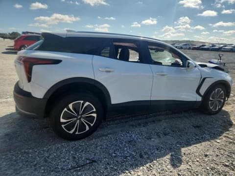 2024 Chevrolet Blazer, VIN 3GNKDBRJ3RS200033. Фото 3 з 6 з аукціону Copart. Каталог авто зі США OpenDataCar.