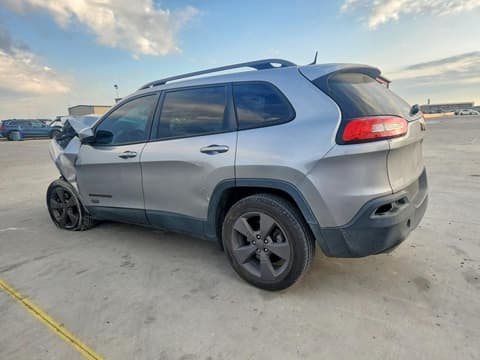 2016 Jeep Cherokee, VIN 1C4PJLCSXGW319567. Фото 2 з 6 з аукціону Copart. Каталог авто зі США OpenDataCar.