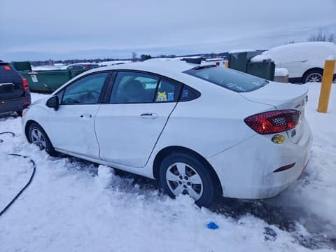2016 Chevrolet Cruze, VIN 1G1BC5SMXG7328744. Zdjęcie 2 z 6 z aukcji Copart. Katalog aut z USA OpenDataCar.