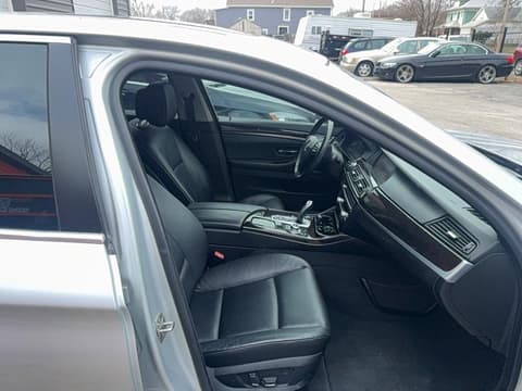 2013 Bmw 5 Series, VIN WBAFU7C56DDU67532. Фото 5 з 6 з аукціону Copart. Каталог авто зі США OpenDataCar.