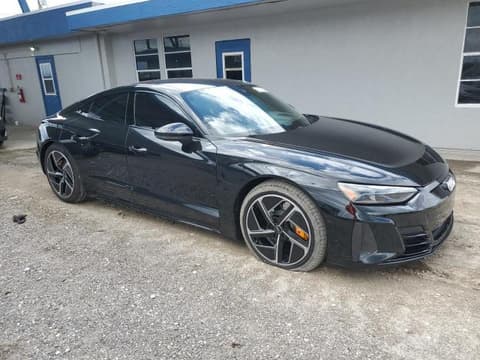 2024 Audi RS e-tron GT, VIN WAUAHBFW1R7900038. Фото 4 из 6 с аукциона Copart. Каталог авто из США OpenDataCar.