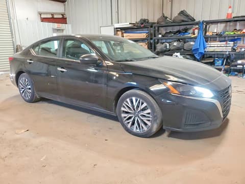 2025 Nissan Altima, VIN 1N4BL4DV9SN321527. Фото 4 з 6 з аукціону Copart. Каталог авто зі США OpenDataCar.