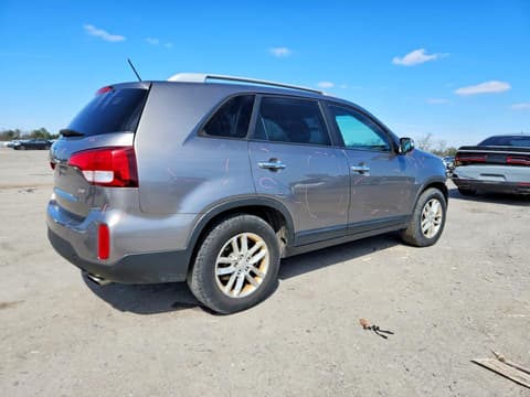 2015 Kia Sorento, VIN 5XYKT4A61FG658813. Фото 3 з 6 з аукціону Copart. Каталог авто зі США OpenDataCar.