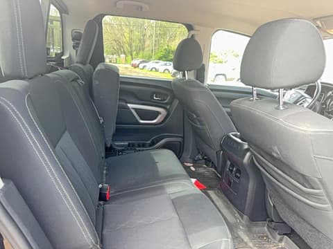 2017 Nissan Titan, VIN 1N6BA1F45HN511513. Фото 6 з 6 з аукціону Copart. Каталог авто зі США OpenDataCar.