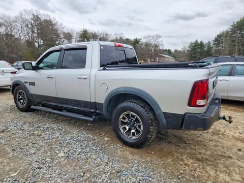 2017 Ram 1500, VIN 1C6RR7YT1HS581522. Фото 2 з 6 з аукціону Copart. Каталог авто зі США OpenDataCar.