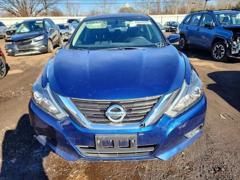 2017 Nissan Altima, VIN 1N4AL3AP2HC117359. Фото 5 з 6 з аукціону Copart. Каталог авто зі США OpenDataCar.