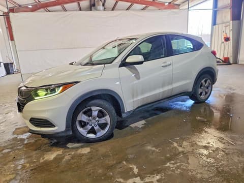 2021 Honda HR-V, VIN 3CZRU6H39MM751267. Фото 1 з 6 з аукціону Copart. Каталог авто зі США OpenDataCar.