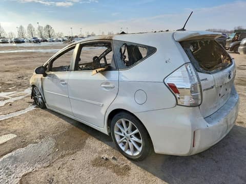 2013 Toyota Prius V, VIN JTDZN3EU1D3191700. Фото 2 з 6 з аукціону Copart. Каталог авто зі США OpenDataCar.